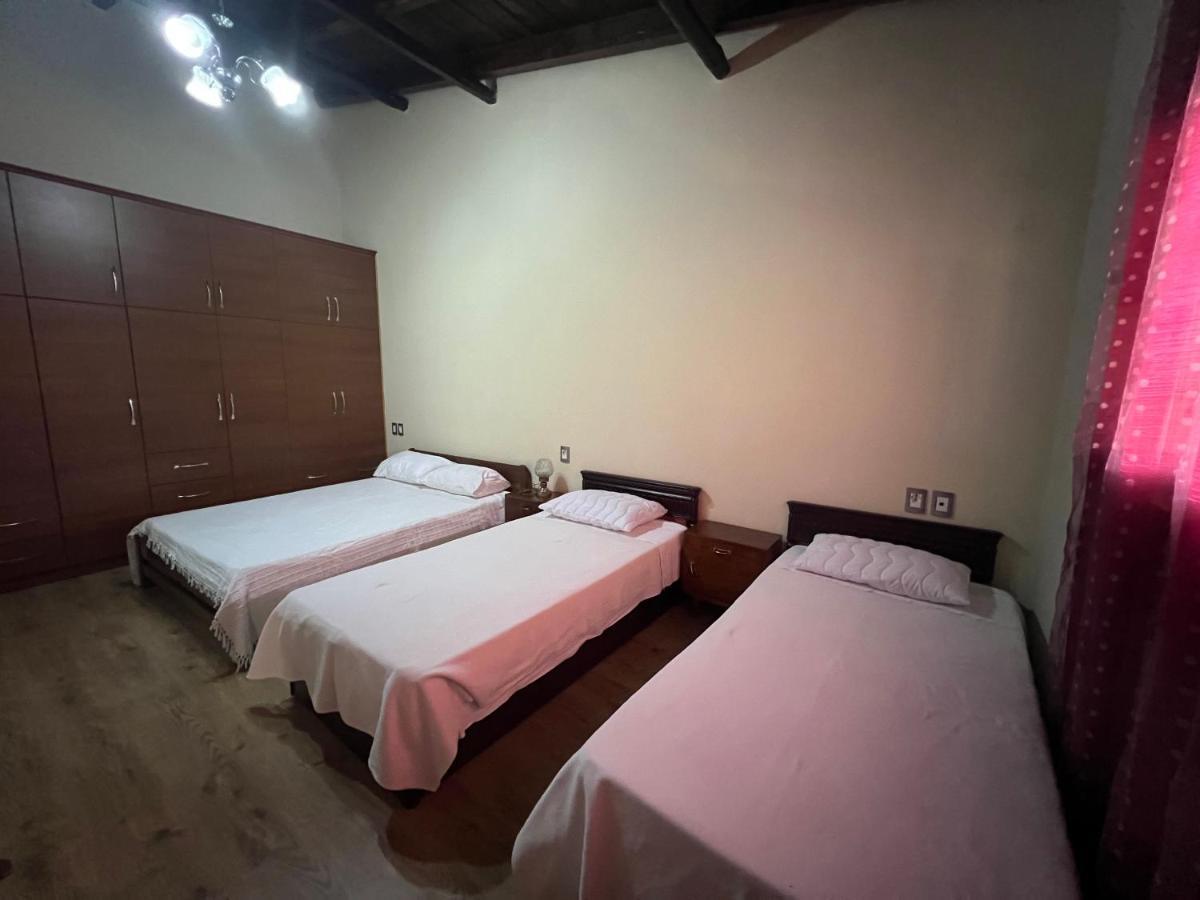 Anastasia'S Guest House Permet Luaran gambar