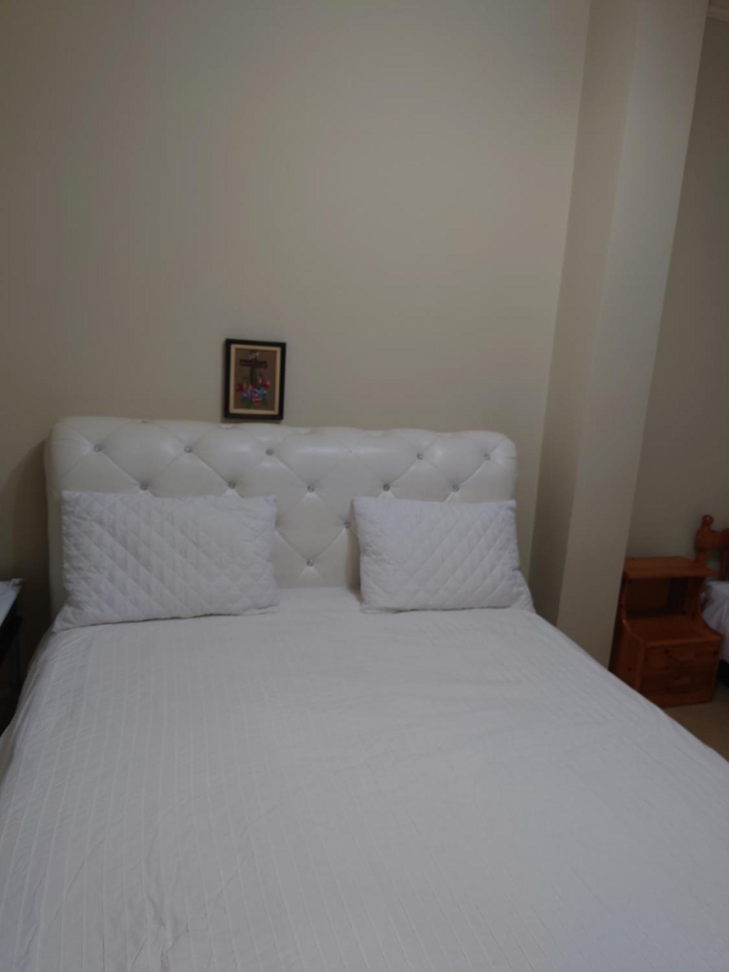 Anastasia'S Guest House Permet Luaran gambar