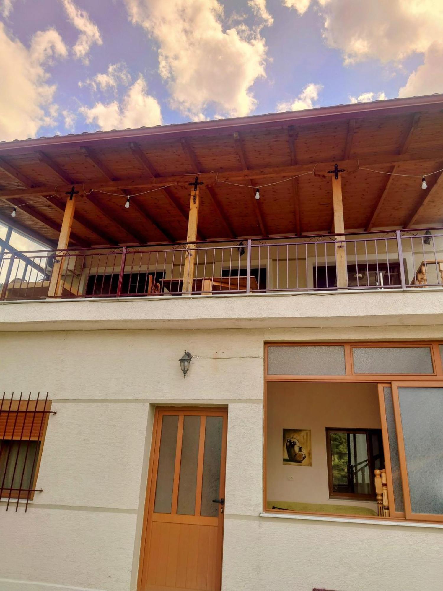 Anastasia'S Guest House Permet Luaran gambar