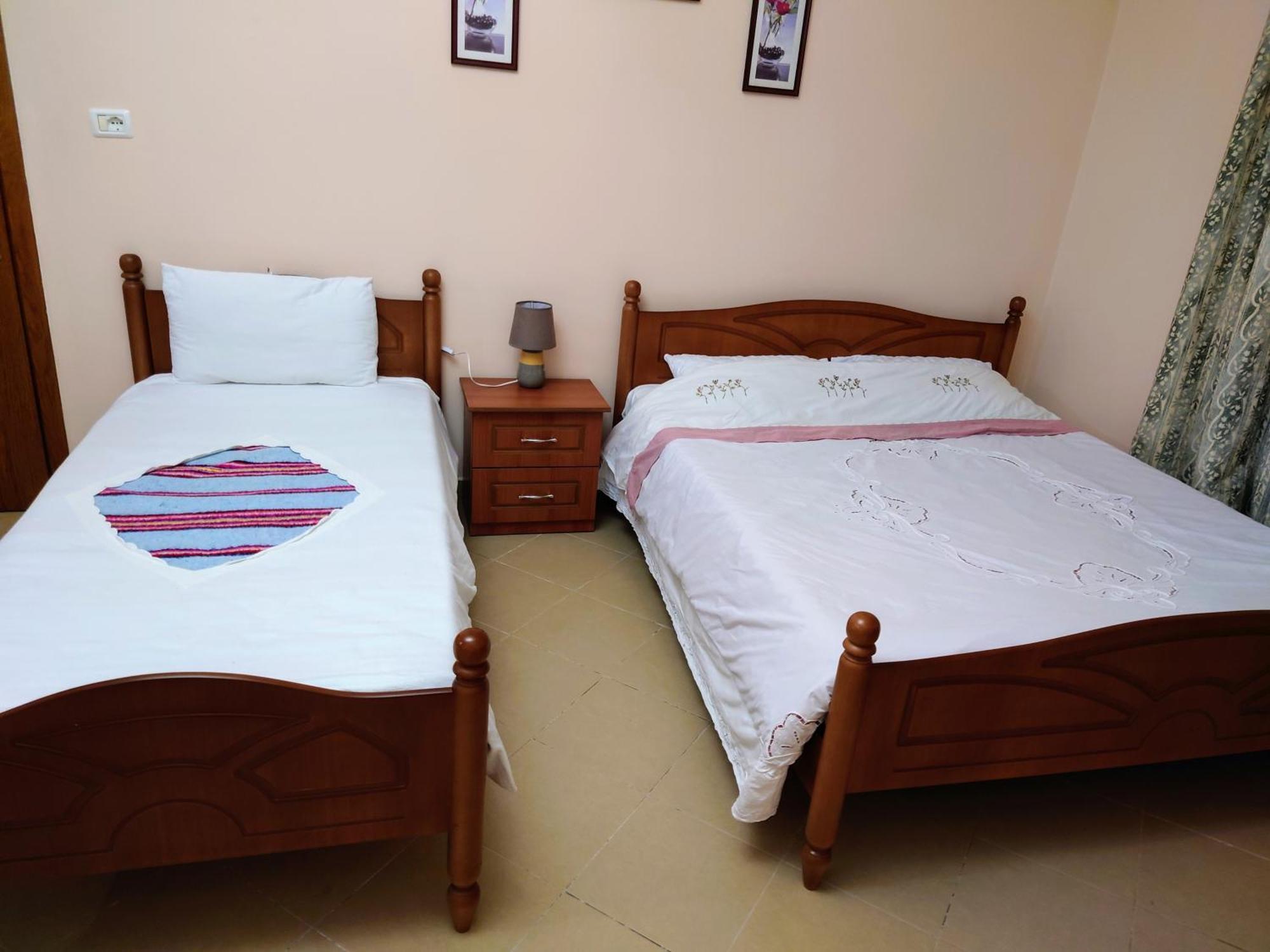 Anastasia'S Guest House Permet Luaran gambar